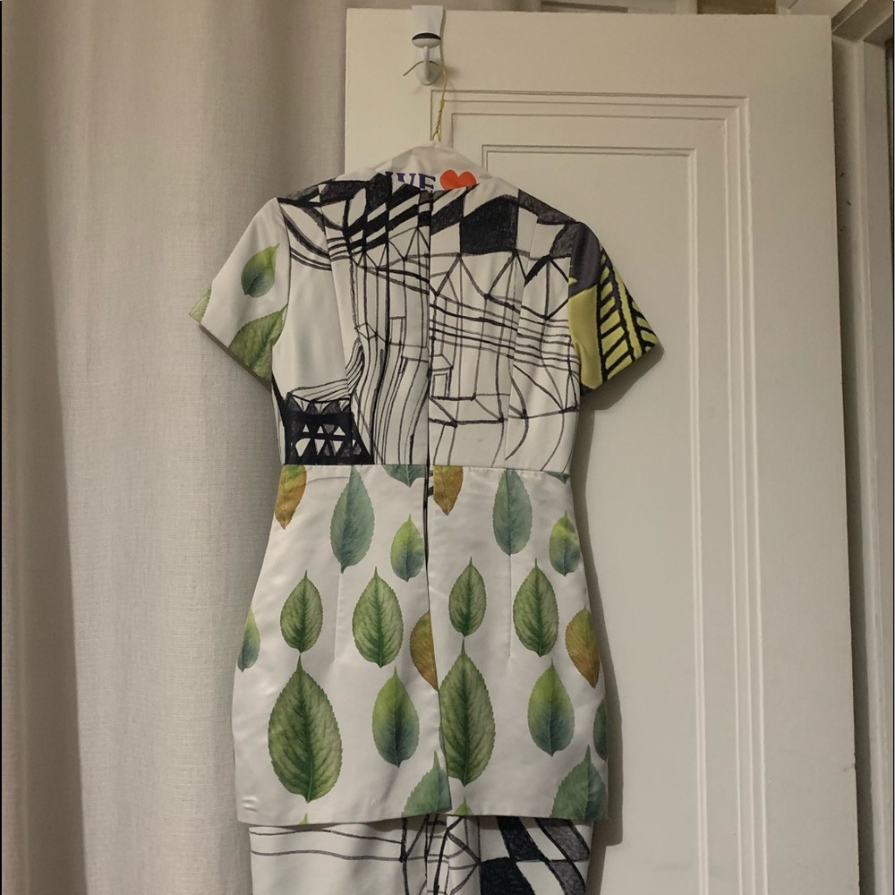 Dress - Picture 3 of 6